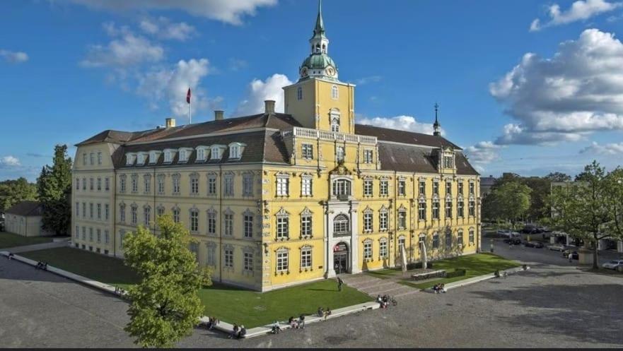 Hafenperle Ferienwohnung Am Alten Stadthafen In Oldenburg - Zentrale City Lage 외부 사진